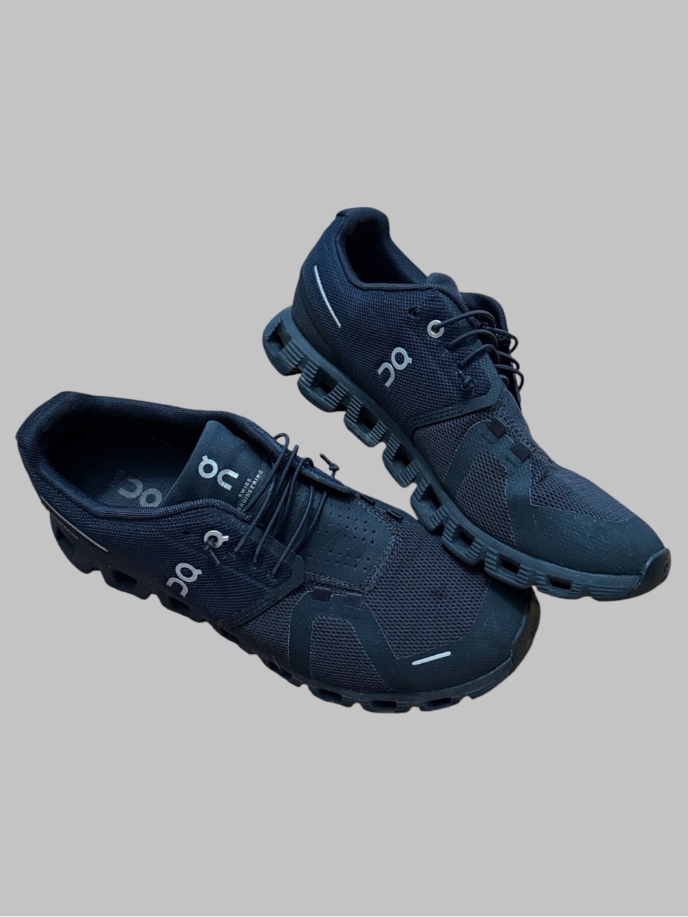 On Cloud 6 Women's Black Running Sneakers